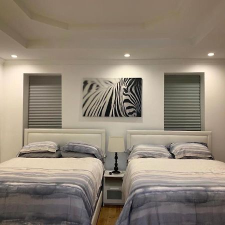 Newly Renovated Duplex Apartment 2 นิวยอร์ก ภายนอก รูปภาพ