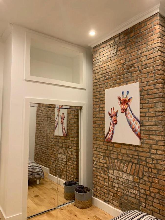 Newly Renovated Duplex Apartment 2 นิวยอร์ก ภายนอก รูปภาพ